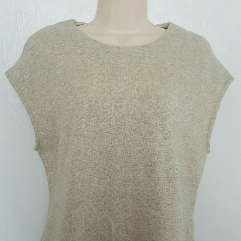 DKNYC cream short sleeve top size M women